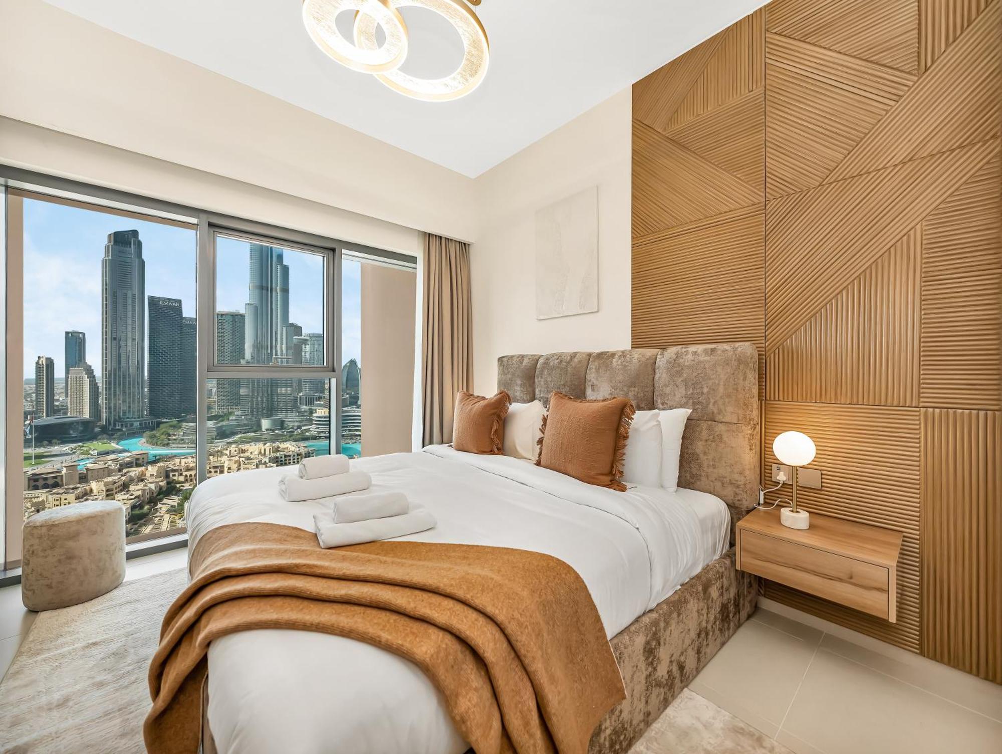 2bdr Led Side Burj Khalifa Views Opposite Mall Apartment *