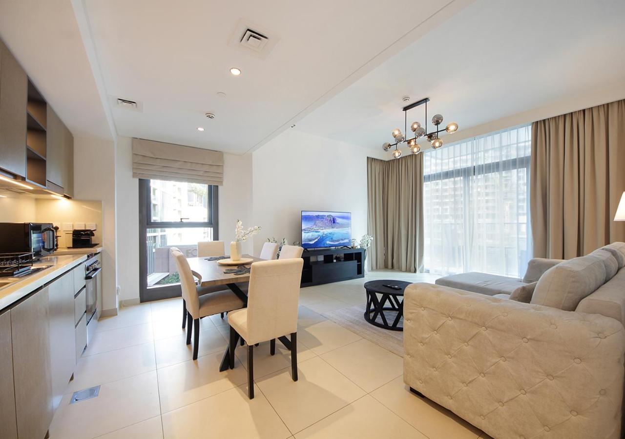 Upscale2br In Burj Crown Pool,gym & Stunning Views Dubai