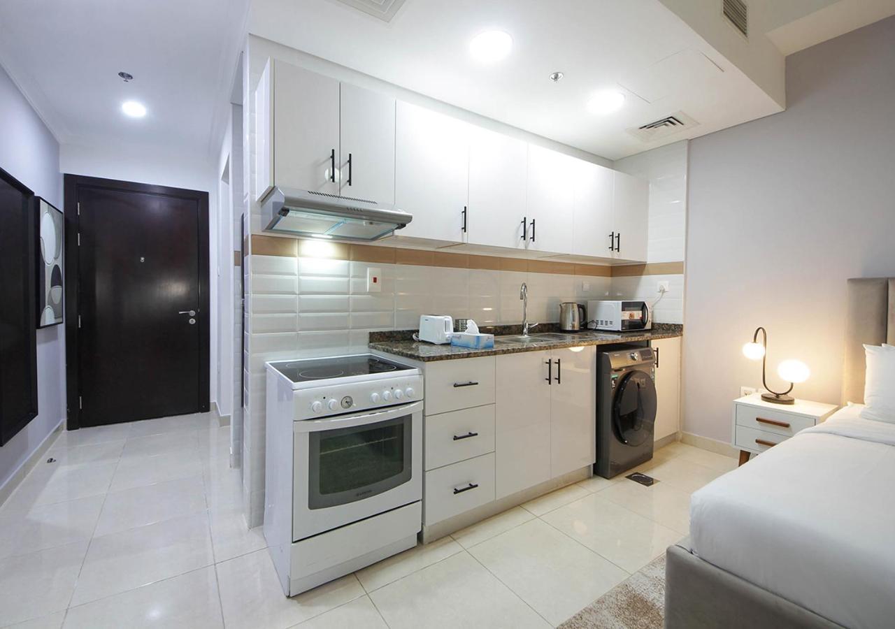 Apartment Luxury High-rise The Court Tower