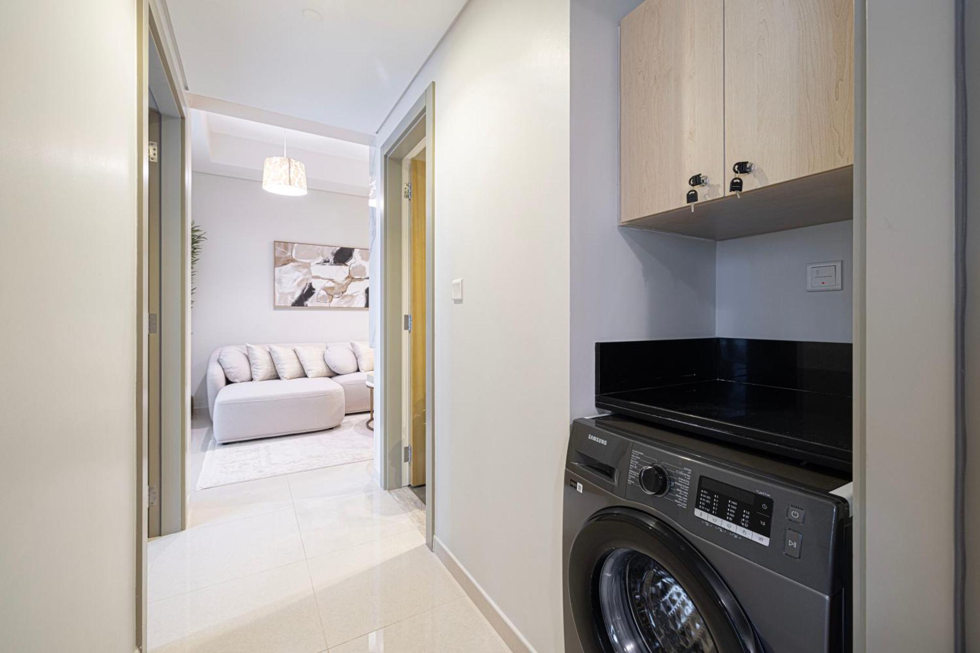 Apartment Urbanhomes - Luxury And Cozy 3bdr In Business Bay Canal View Dubai