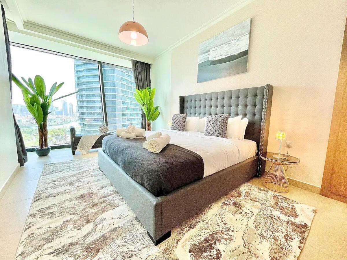 Apartment First Class 3br Burj Khalifa & Fountain View *