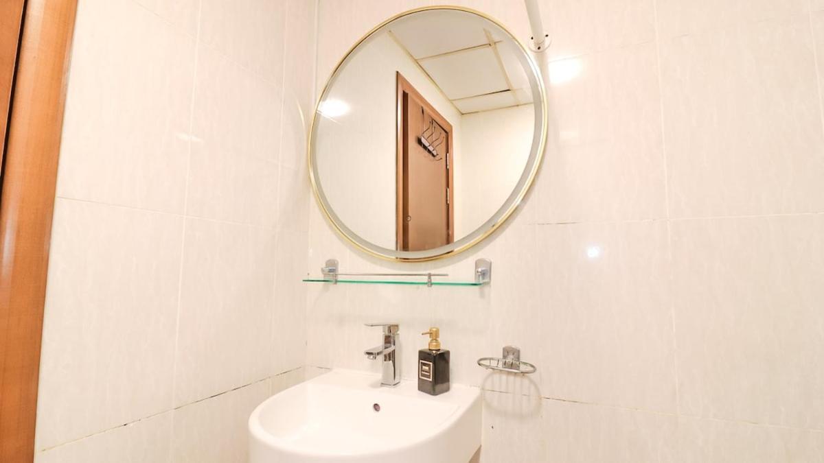 Elegant Near Burj Khalifa Pool And Gym *