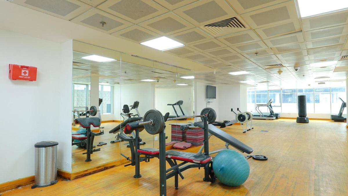 Elegant Near Burj Khalifa Pool And Gym *