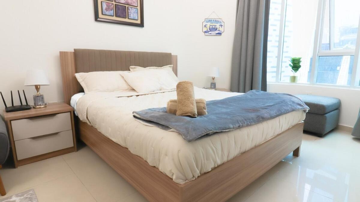 Elegant Near Burj Khalifa Pool And Gym * Dubai