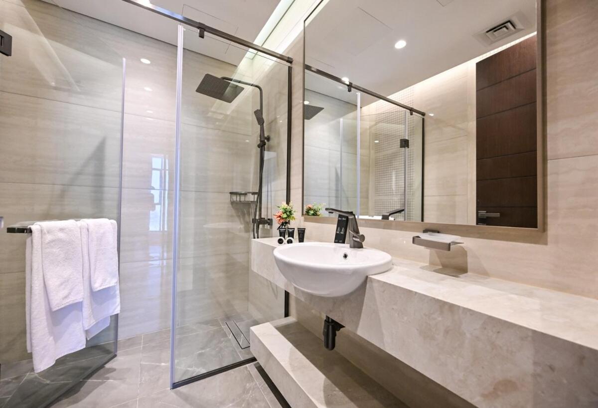 Stunning 2 Bdr Luxury Business Bay * Dubai