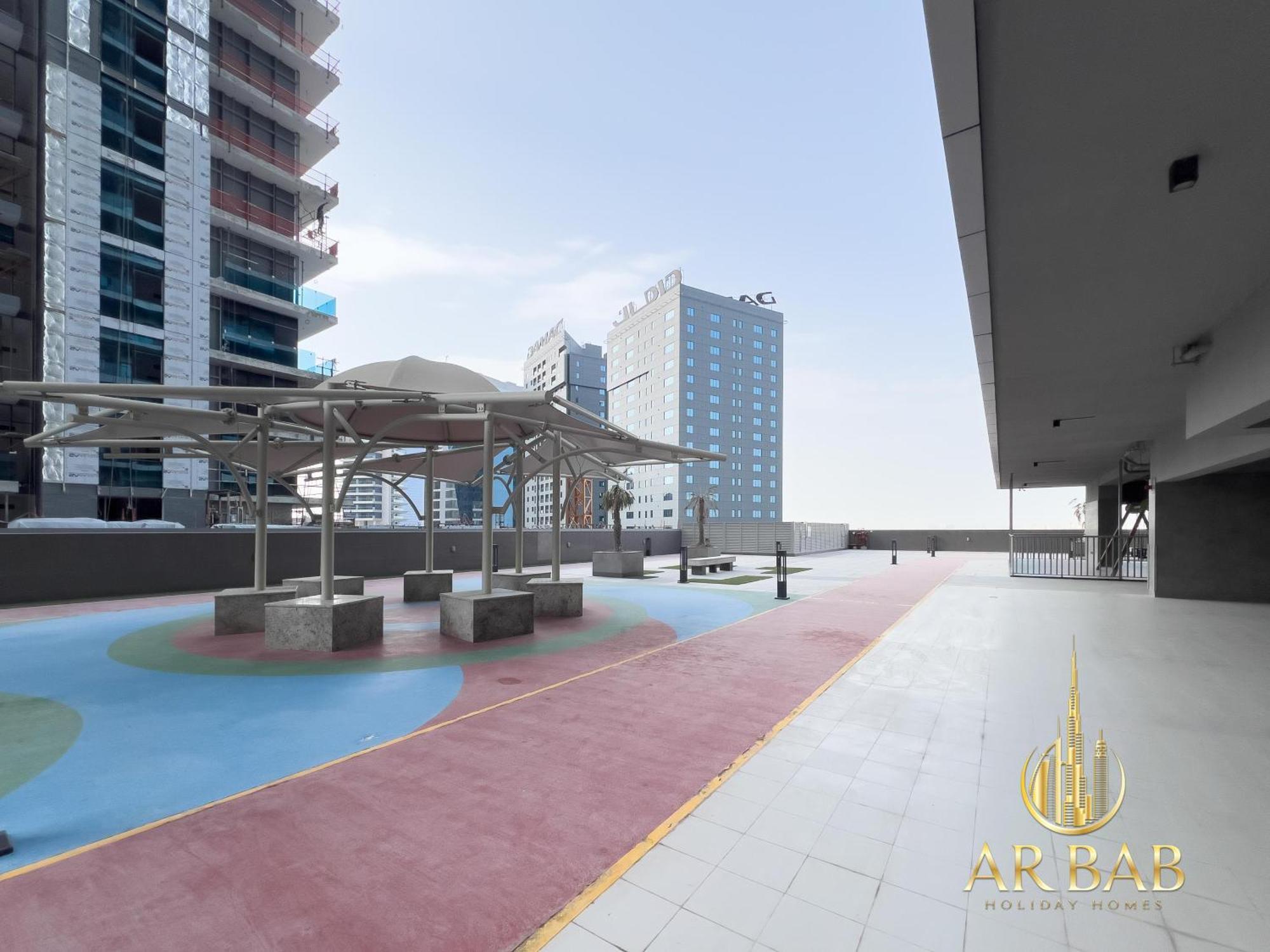 Apartment Elite Residence - Luxury Studio - Best Horse Course View *