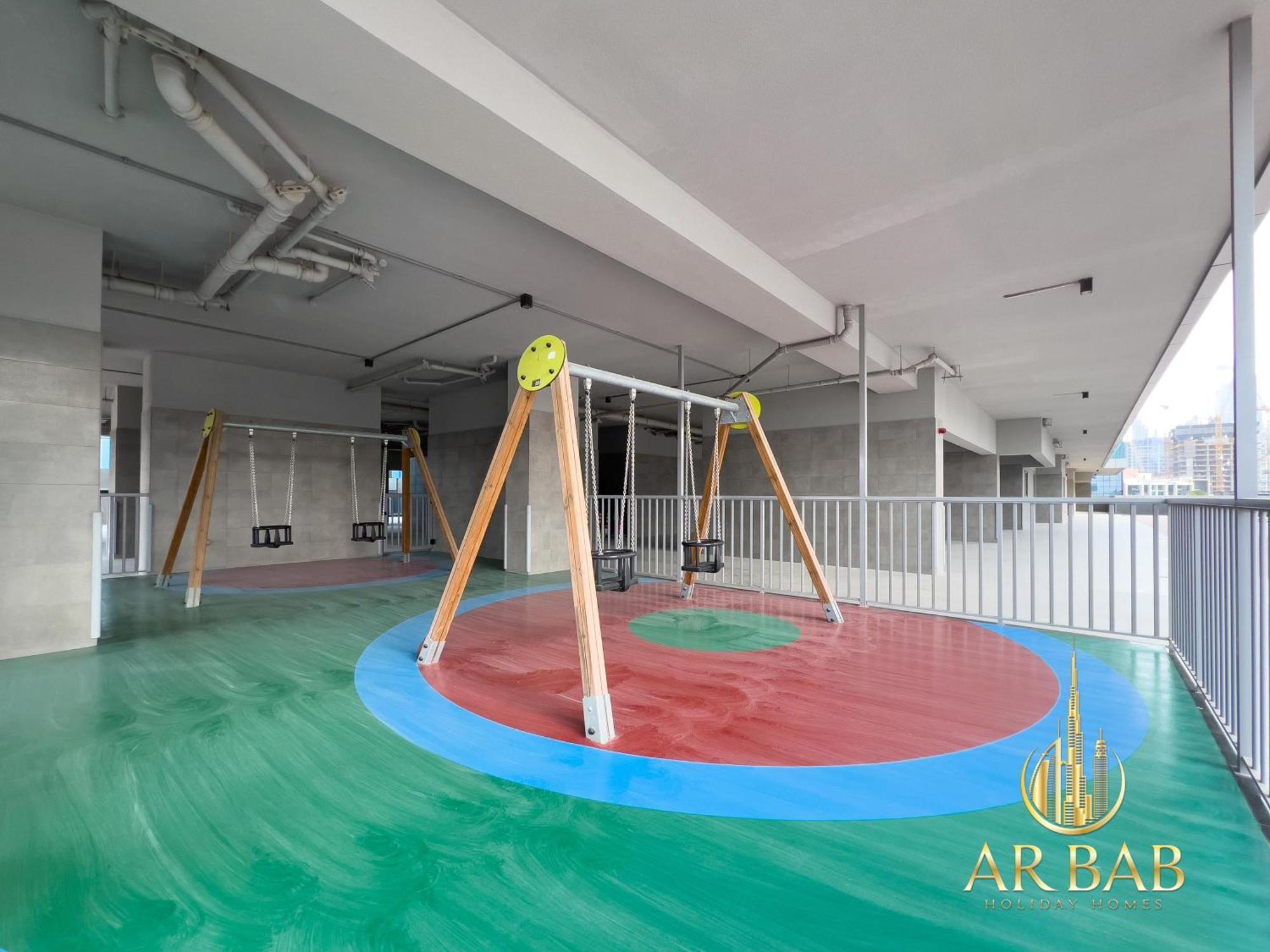 Elite Residence - Luxury Studio - Best Horse Course View Dubai