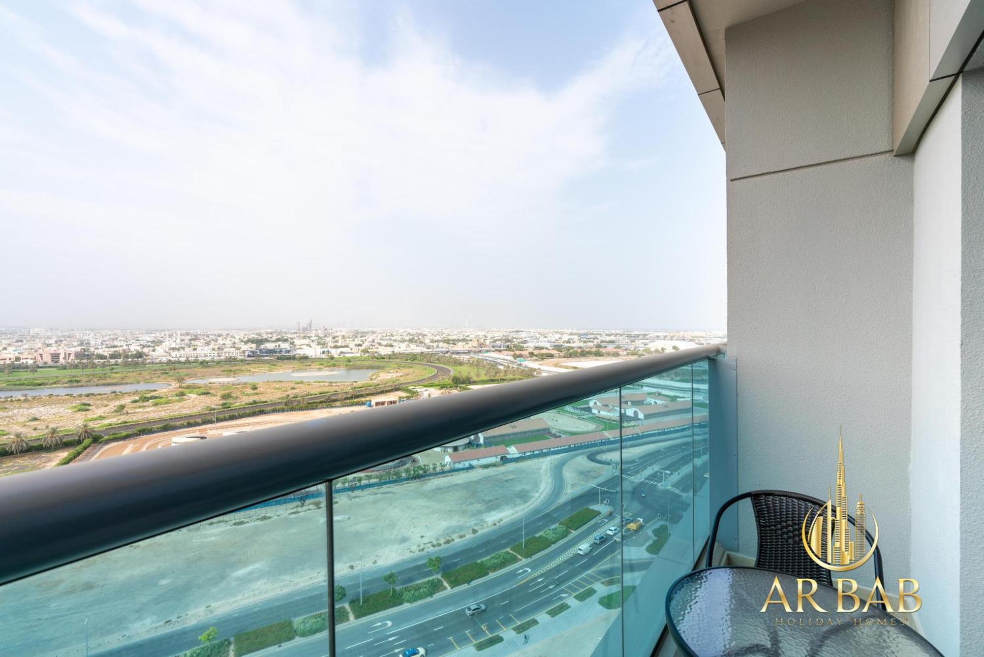 Apartment Elite Residence - Luxury Studio - Best Horse Course View *