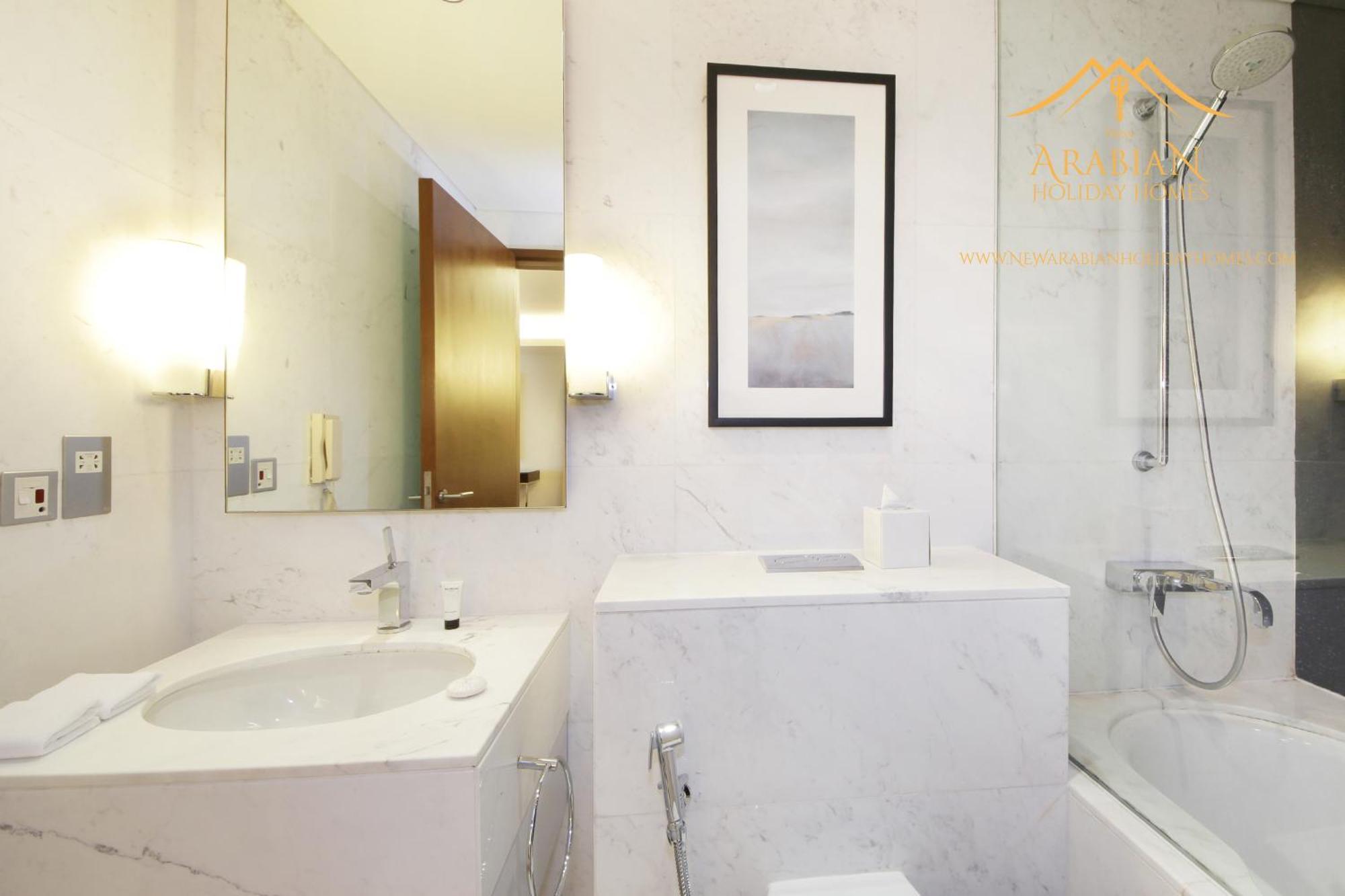 New Arabian -Address Emaar Fashion Avenue Apartment