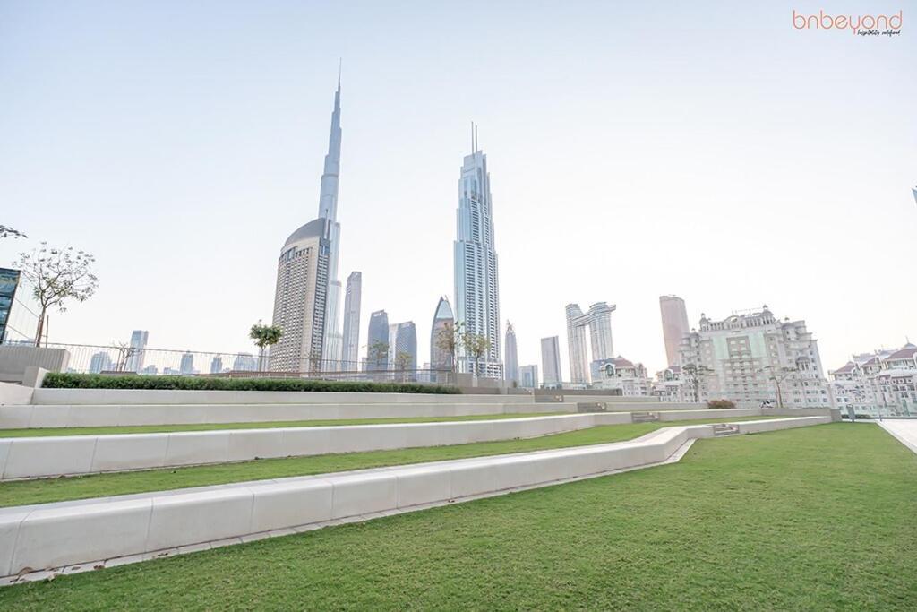 Apartment Bnbeyond's Artistic Luxe Retreat With Burj Views Dubai