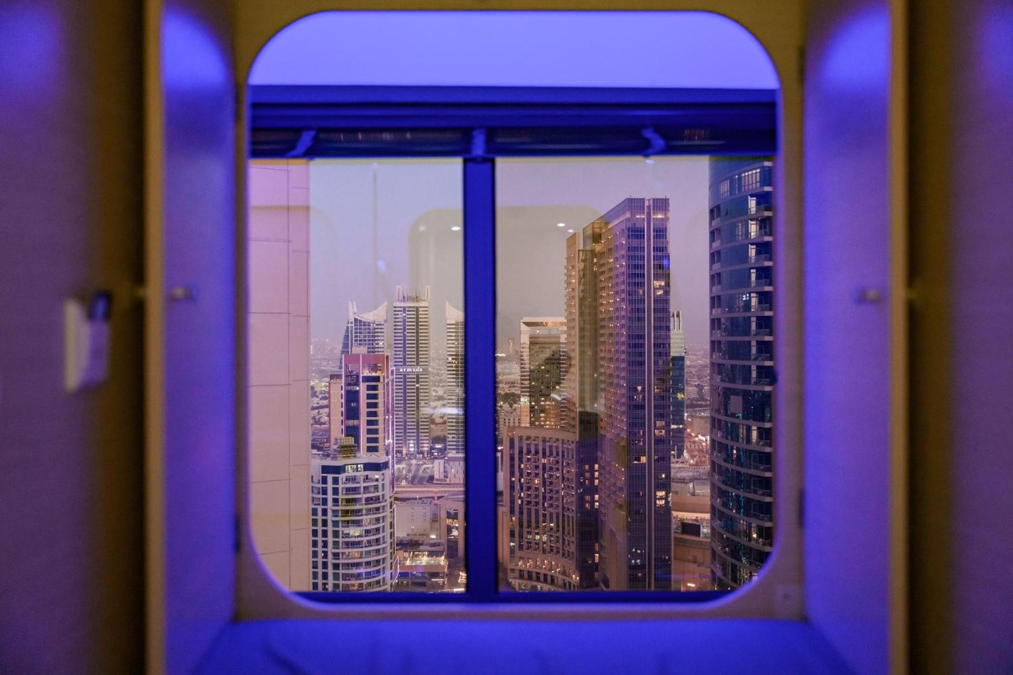 Capsule hotel Berloga Capsule Jbr Dubai