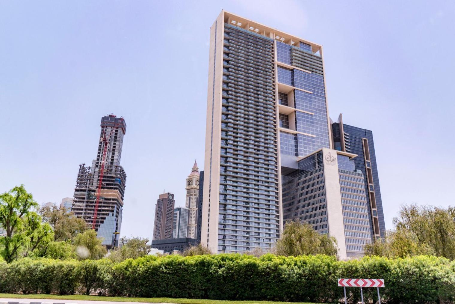 Blueground Burj Daman Squash Pool Gym Dxb-1393 Apartment