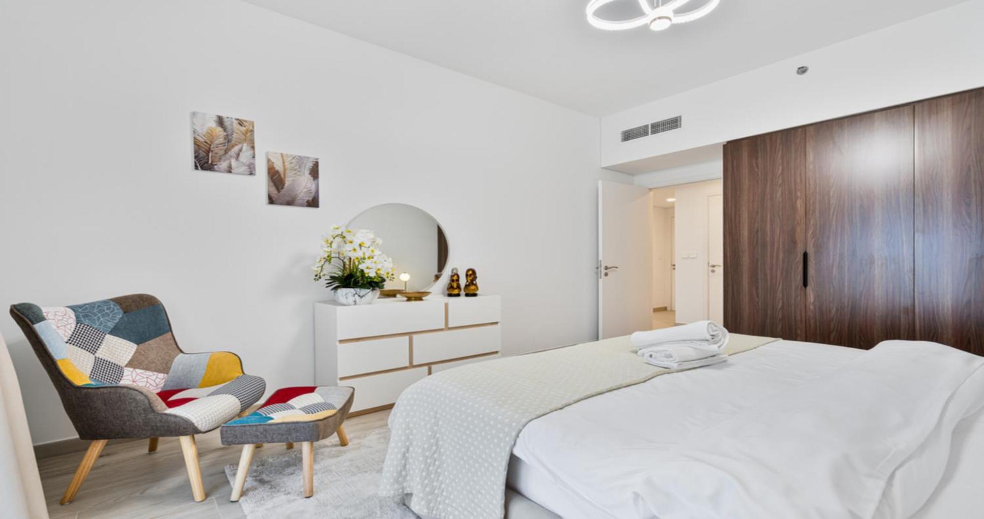 Modern Living -near Madinat Jumeirah Living -close To Apartment