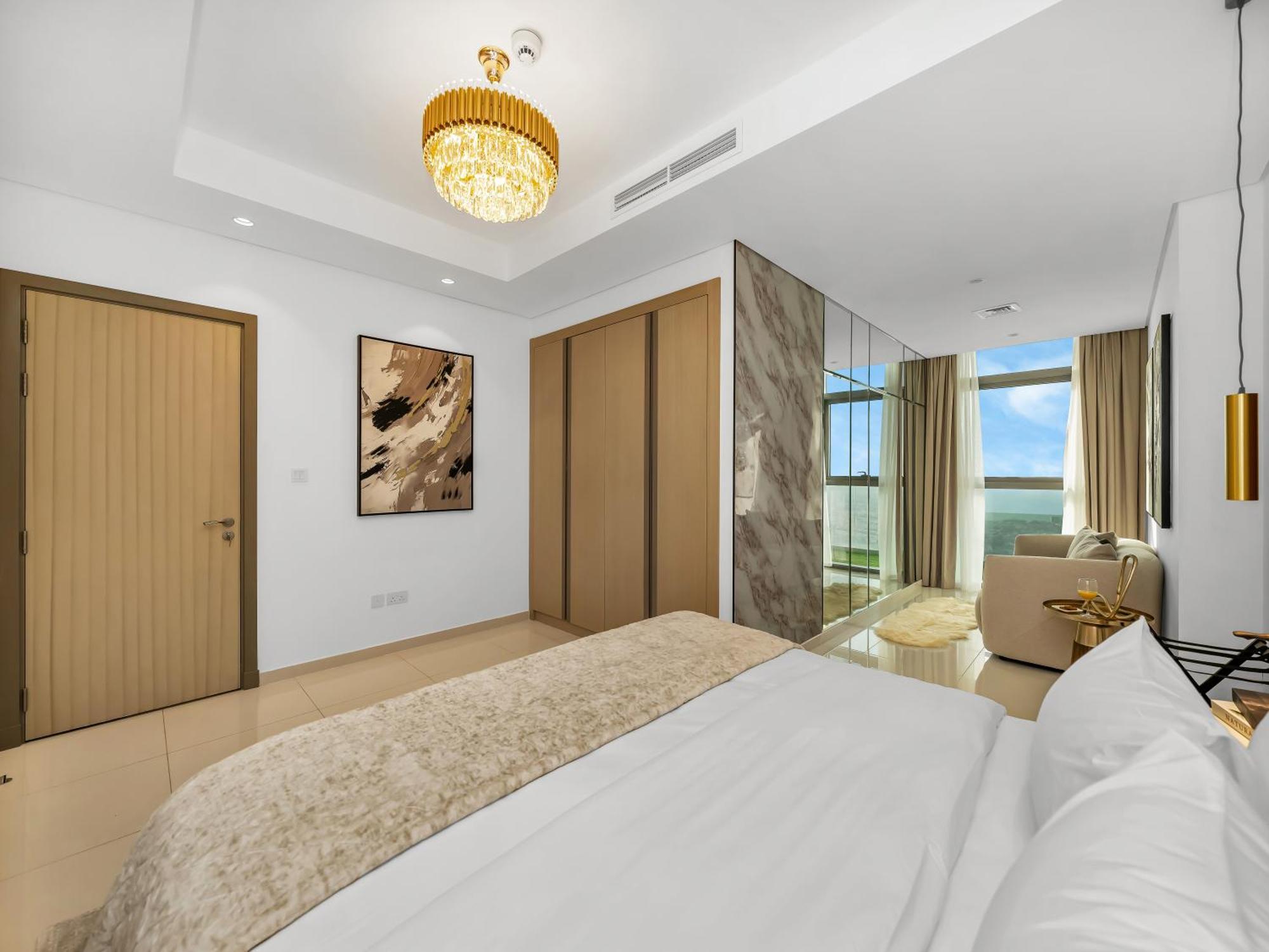Paramount Midtown - Luxury By Dale Lee Dubai