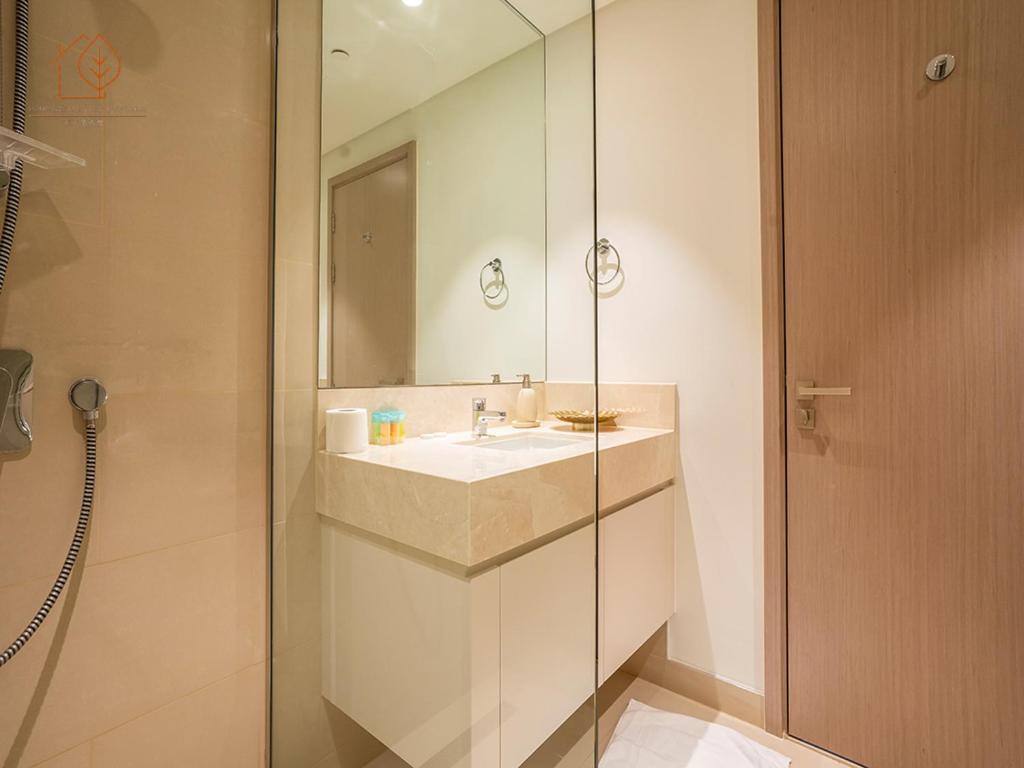 Burj Views Elegance From 3 Bedroom 214-a1-3 * Dubai