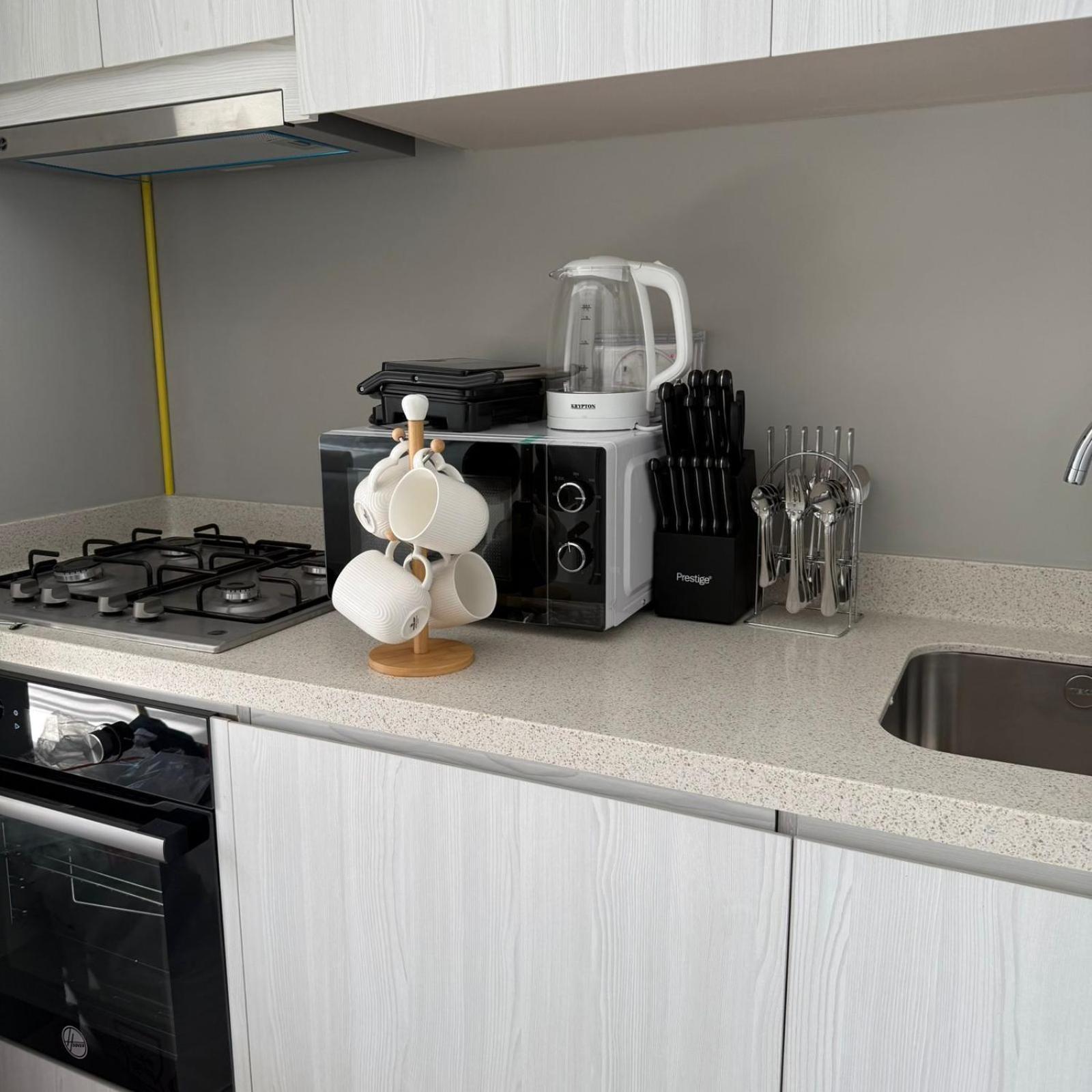 1 Bedroom In Zada Minutes To Mall & Burj Khalifa Apartment Dubai