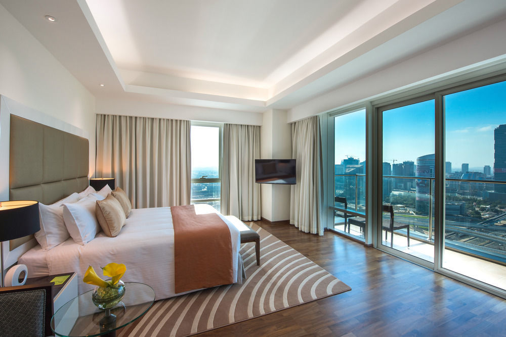 La & Hotel 4*