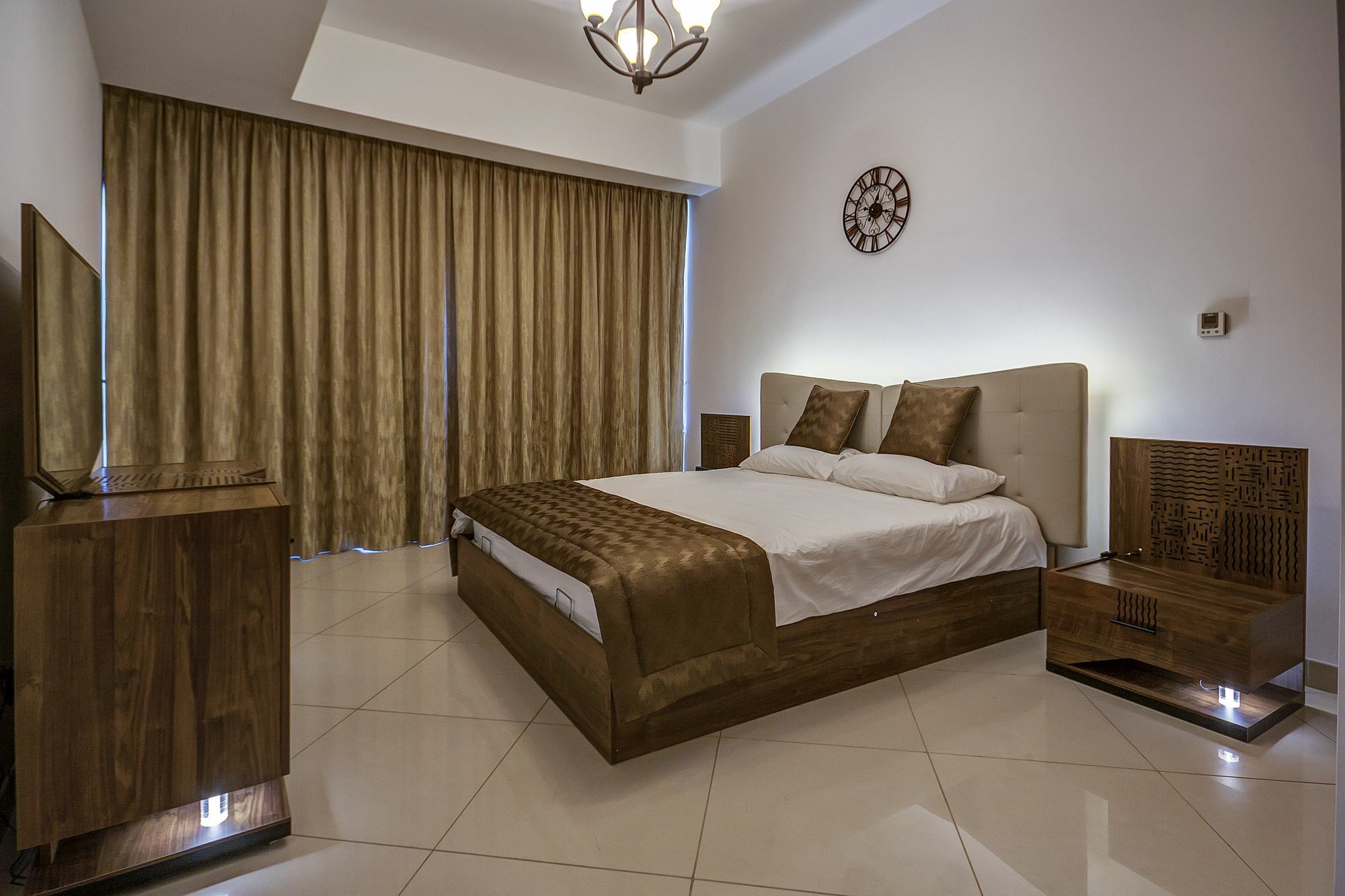 Two Bedrooms In Trident Grand Residence, Jbr By Deluxe Homes *