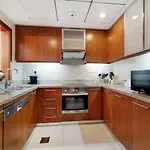Standpoint B, Downtown - Comfortable One Bedroom