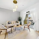 Classy Design 2Br In Old Town W/ Burj Khalifa View