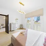 Classy Design 2Br In Old Town W/ Burj Khalifa View