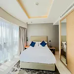 Luton Vacation Homes - Damac Paramount Amazing 3Br, Business Bay, Dubai - 26Ab05