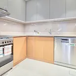 Alluring 1Br At Harbour Views Tower 1 By Deluxe Holiday Homes