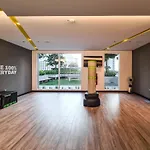 Fancy Apartment With Mesmerizing Canal Views