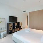 Marquise Square - 2Br Apartment - Allsopp&Allsopp