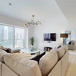 Marina Tower, Dubai Marina - Exquisite Three Bedroom