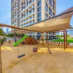Sophisticated 2Br In Unbeatable Downtown Location