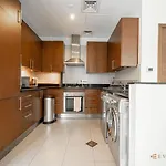 Everluxe Lovely Studio Apt In Business Bay