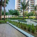 Mira Holiday Homes - Serviced 1 Bedroom In Bluewaters