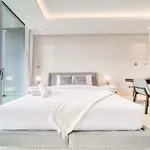 Plush Studio At The Sterling East House Business Bay By Deluxe Holiday Homes