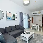 Luxury Escapes - Stylish 1Br Apartment - Close To Metro In Dubai Marina - Cascade Tower