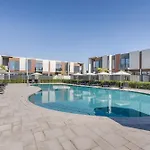 Frank Porter - Cherry Dubai Land Villa