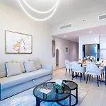 First Class 2Br With Downtown View
