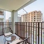 Pearl Of Creek Beach: 1Br Luxury Beach Apartment