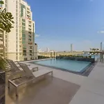 Luxury Living In 1 Bedroom Apartment In Jvc