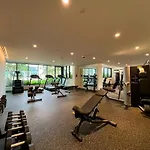Luxury Studio With Unobstructed Burj Khalifa View - 23Ab08