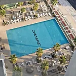 Aliving Deluxe Studio Damac Maison Prive Business Bay-1204