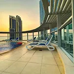 Lxry Full Marina View & Rooftop Pool 40% Off