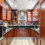 First Class 1Br Stylish Sanctuary