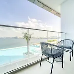 Peaceful 1Br At The Anwa By Omniyat Dubai Maritime City By Deluxe Holiday Homes