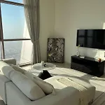 Amazing Burj And Sea View