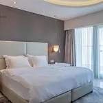 Mira Holiday Homes - Luxury 1 Bedroom In Damac Paramount A