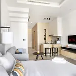 Vayk - Amazing Studio Apartment