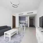 Splendid 1Br In Living Garden