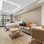 Murjan Plaza At Jumeirah Beach Residence