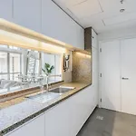 Guestready - Upscale Modern Apt In Downtown